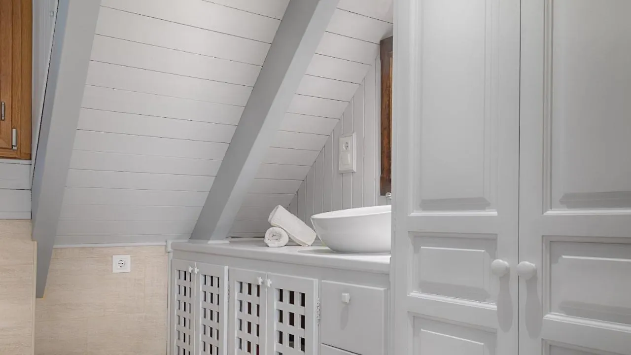 Saplan Real Estate Montcorbison Villa Les Bordes Chalet