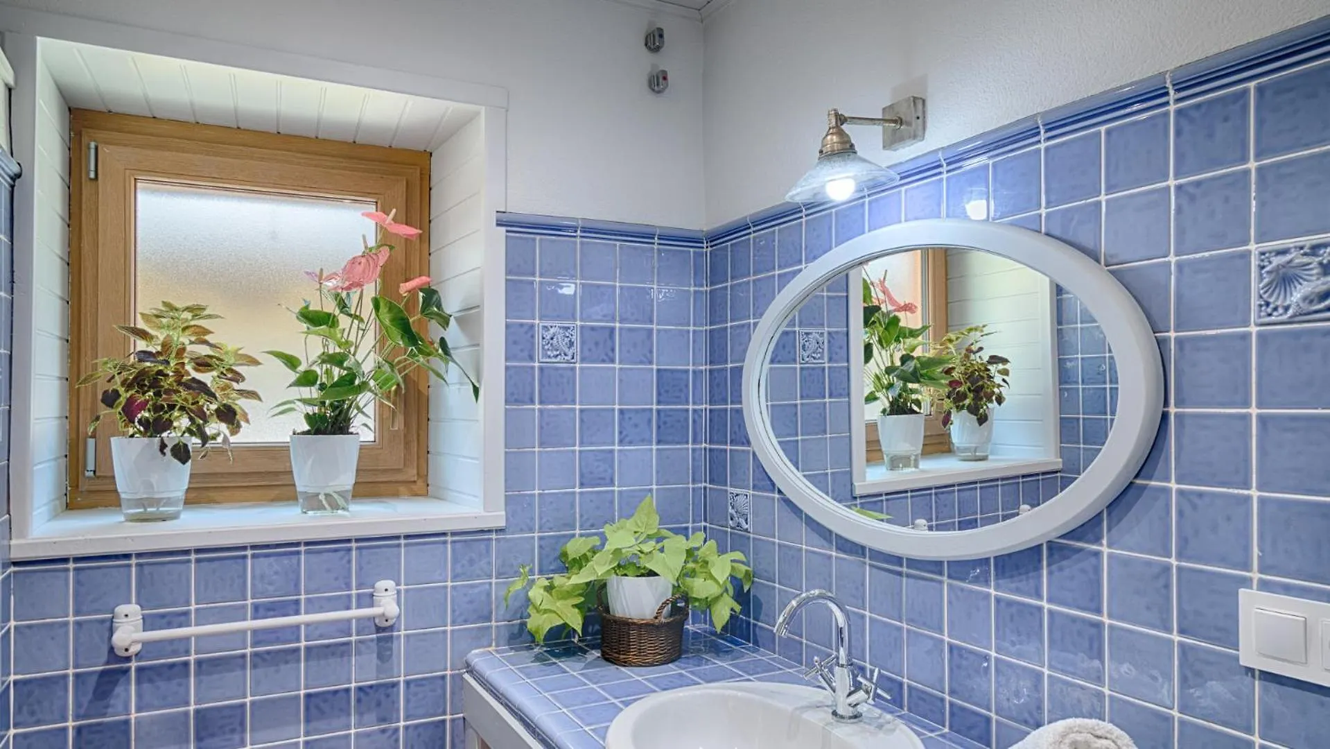 Chalet Saplan Real Estate Montcorbison Villa Les Bordes