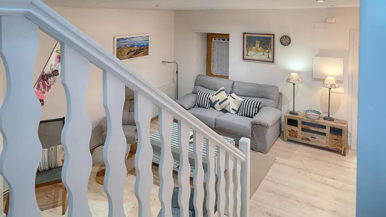 Saplan Real Estate Montcorbison Villa Les Bordes 0*,  Spain
