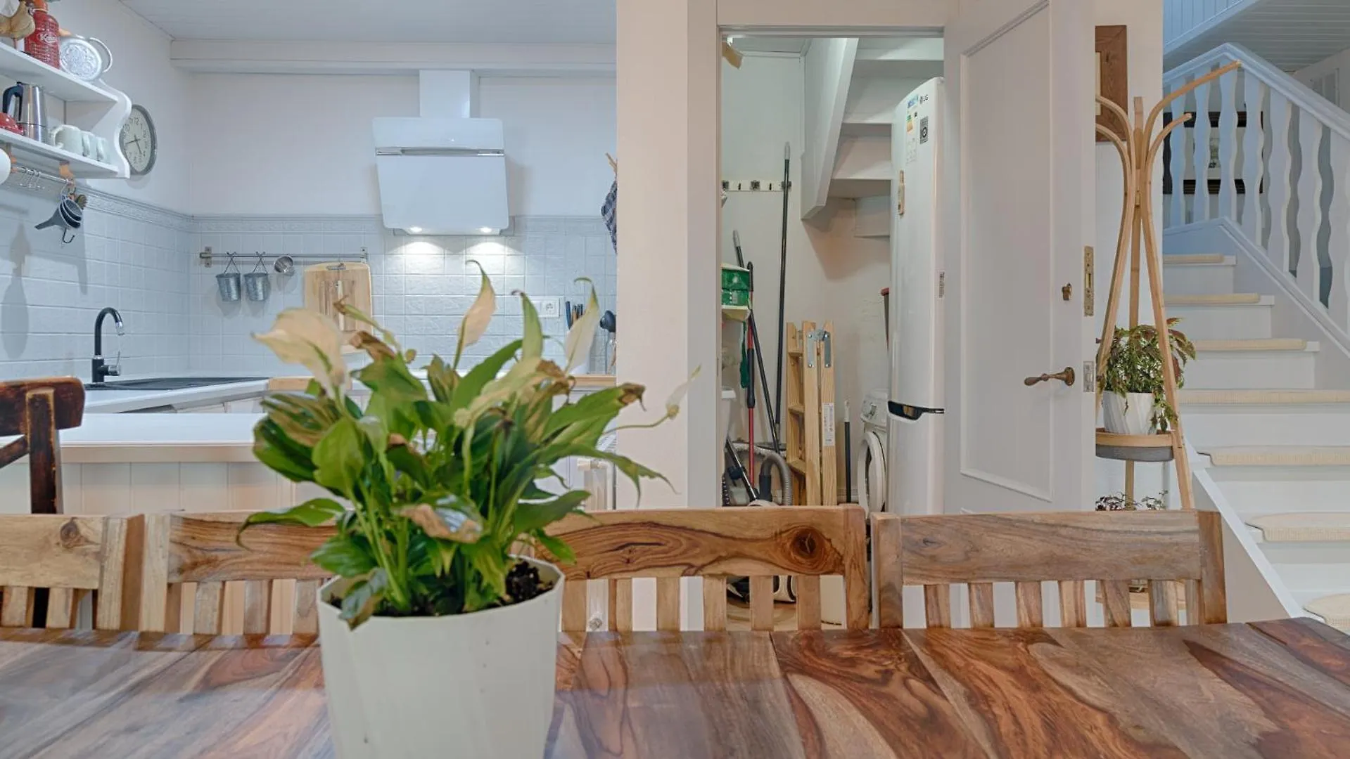 Saplan Real Estate Montcorbison Villa Les Bordes Chalet